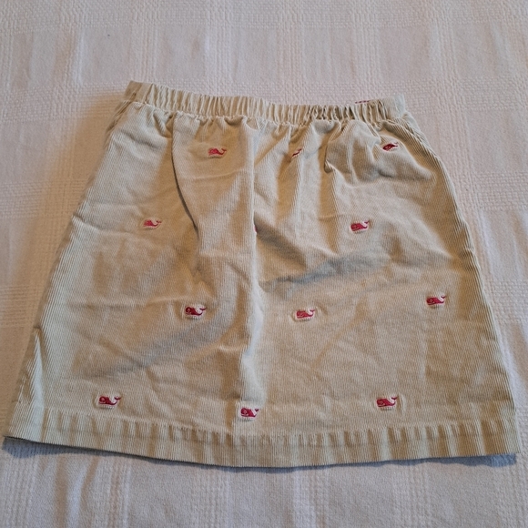 Vineyard Vines girls size 12 tan corduroy skirt with allover embroidered whales - Picture 5 of 5